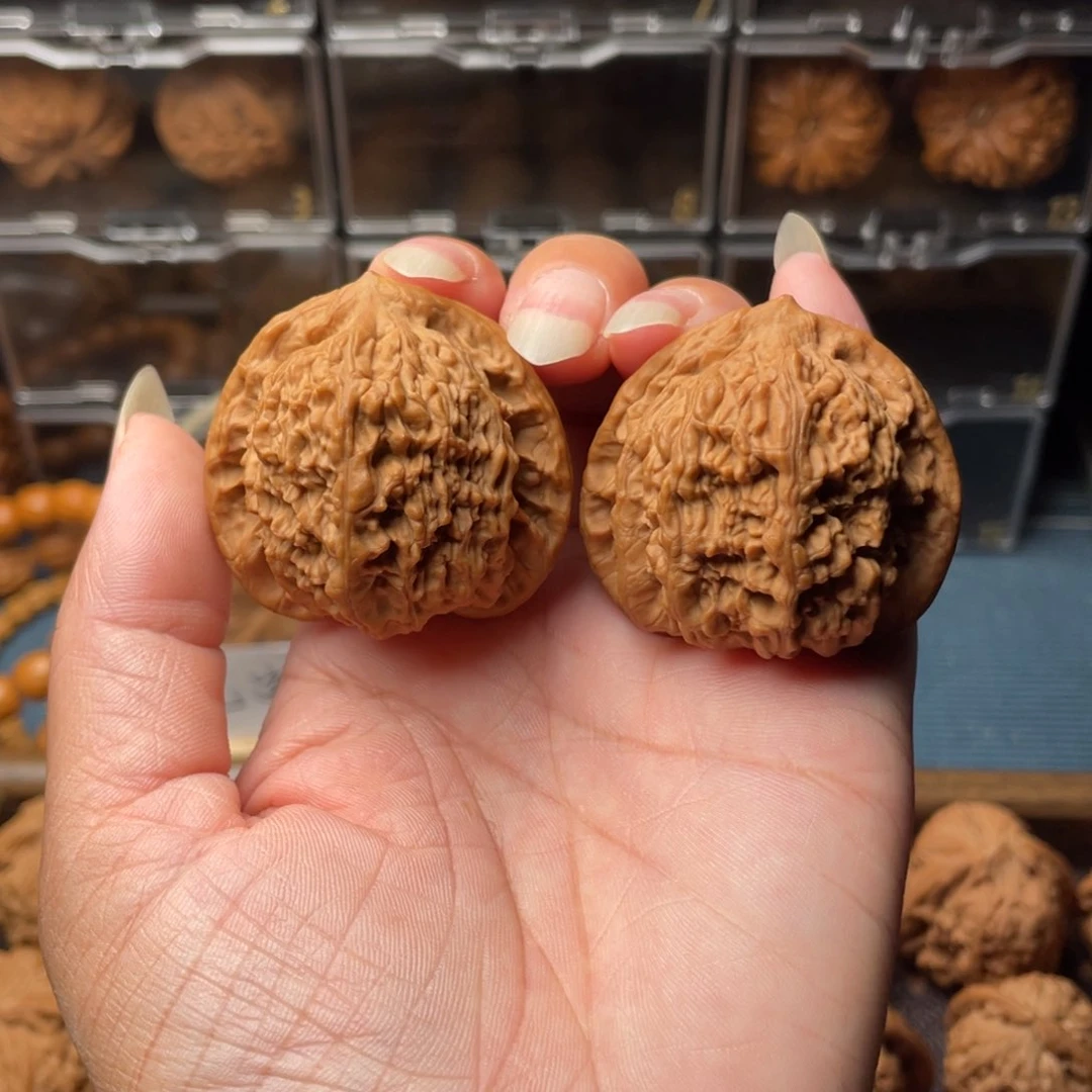 文玩核桃把件42+蚂蚁沟