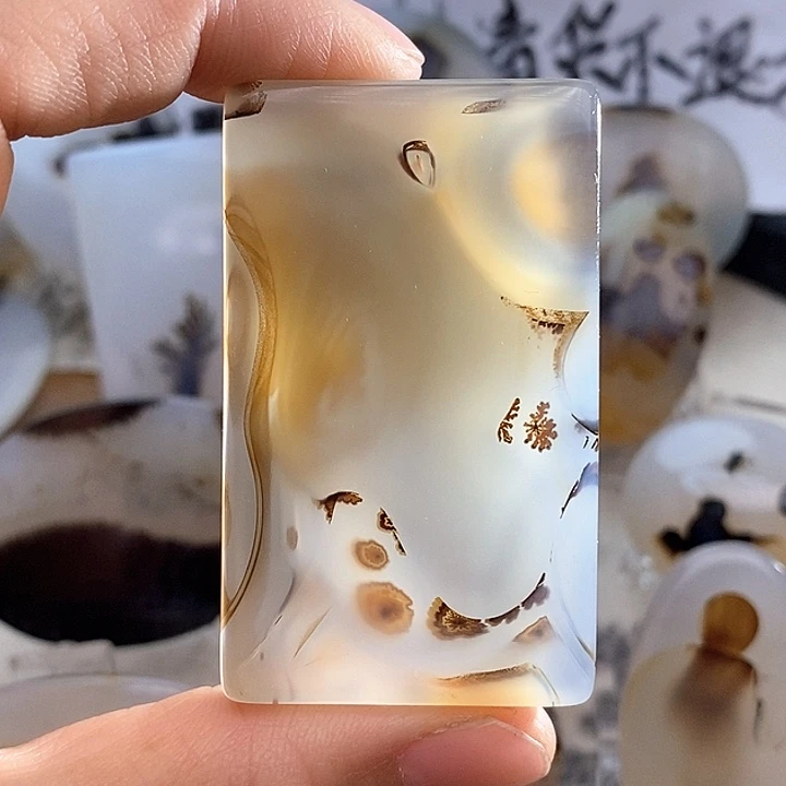 玛瑙/玉髓颈饰未镶嵌