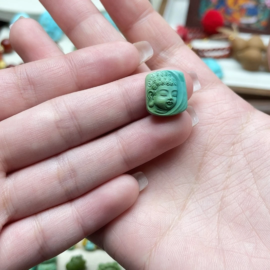 绿松石未镶嵌设计佛牌