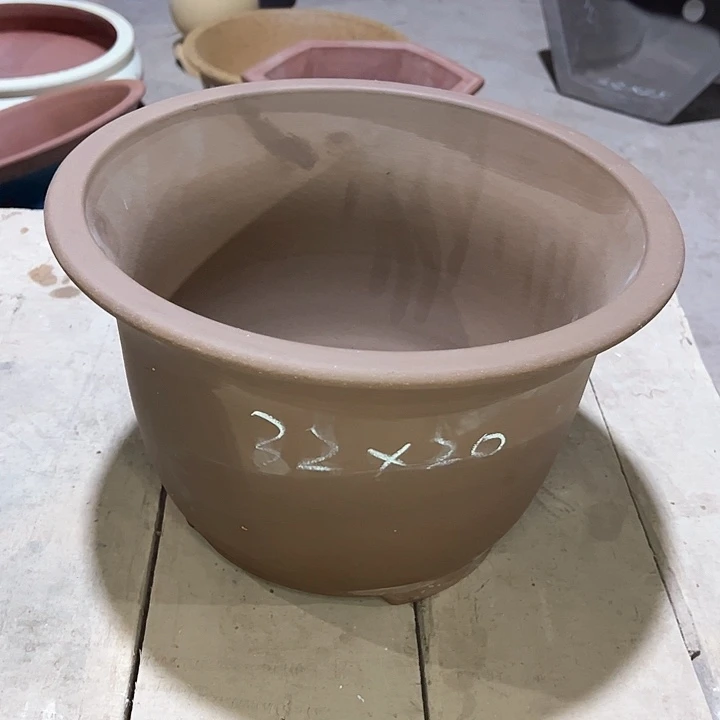 红陶紫砂工艺厂……紫砂工艺厂