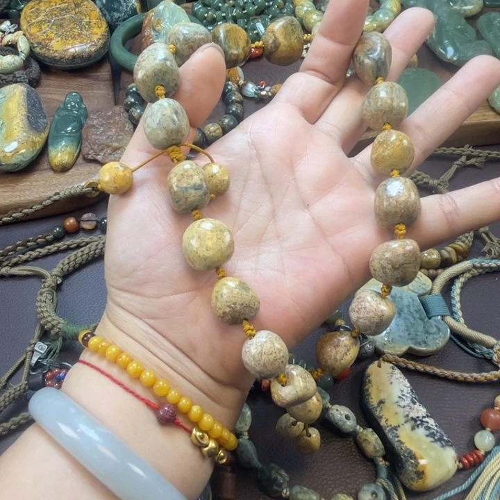 岫岩河磨玉（透闪石质玉）未镶嵌珠宝半成品