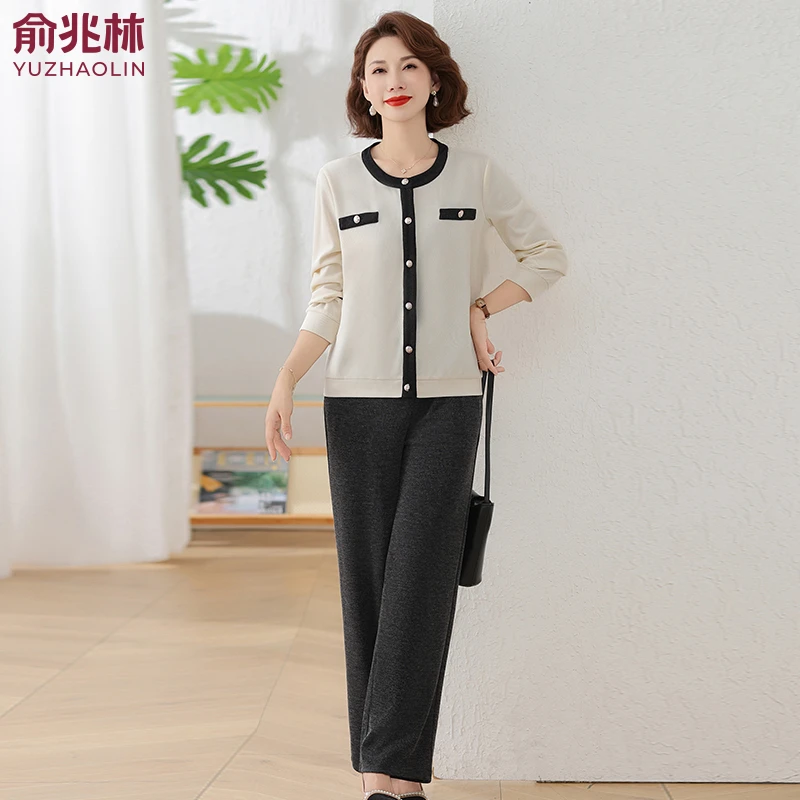 俞兆林中年妈妈春秋洋气外套小香风上衣中老年运动服套装女两件套