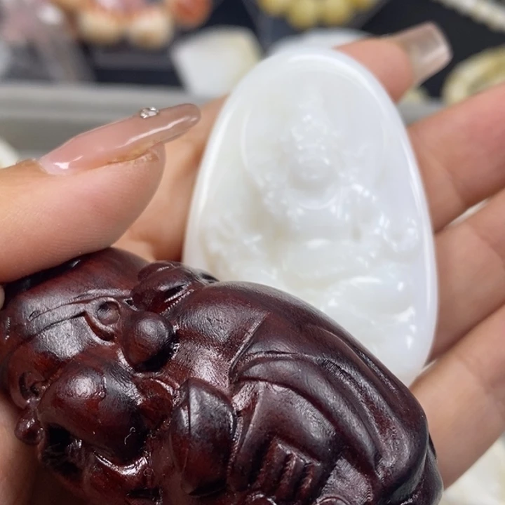 半***饼香榧木花梨木，大黑天牌子