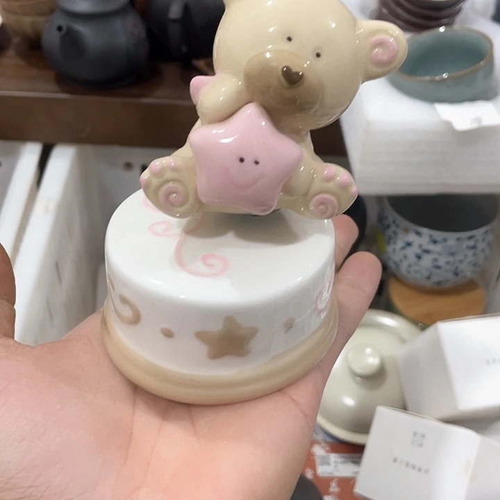 陶瓷茶具全部清清完回家过年