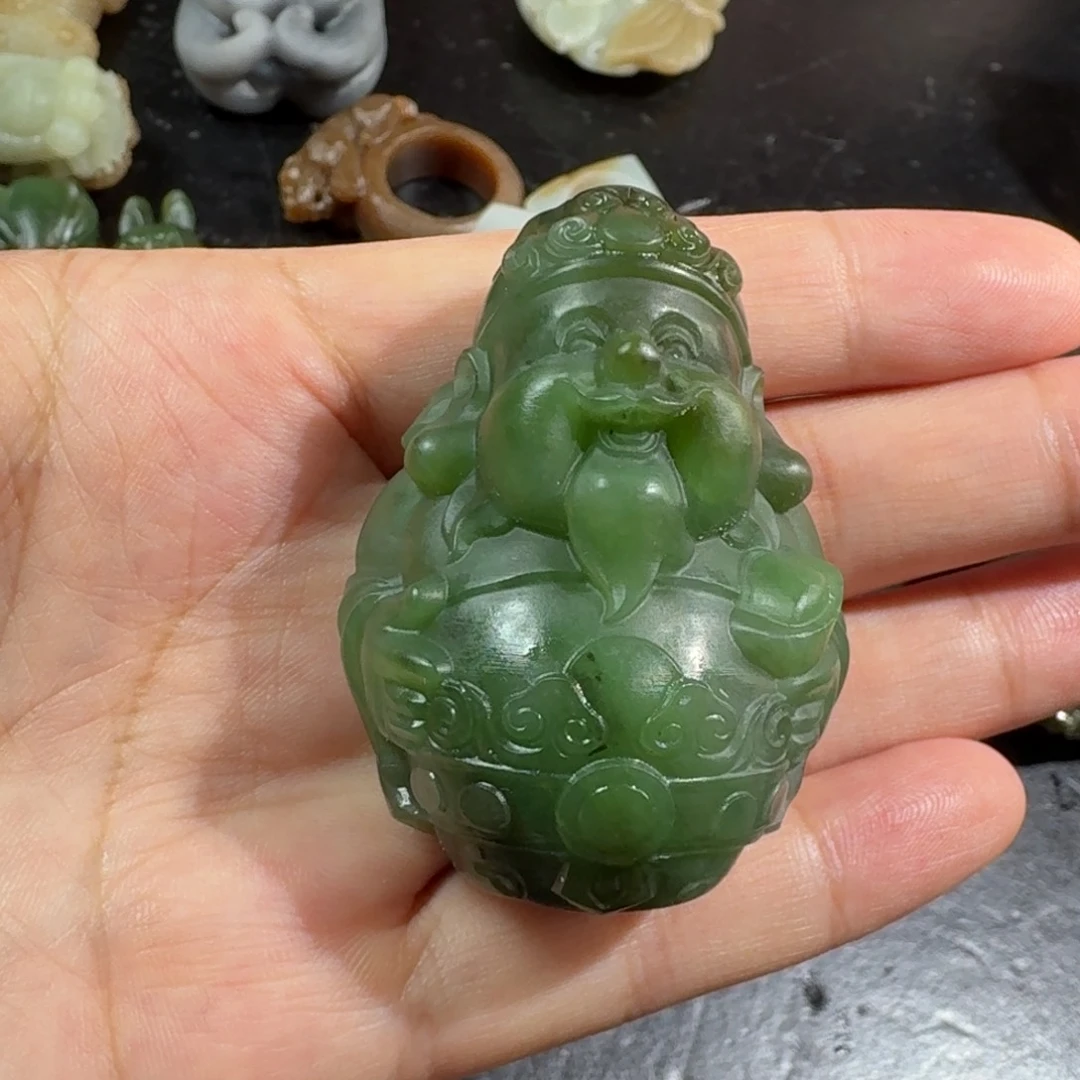 和田玉未镶嵌挂件