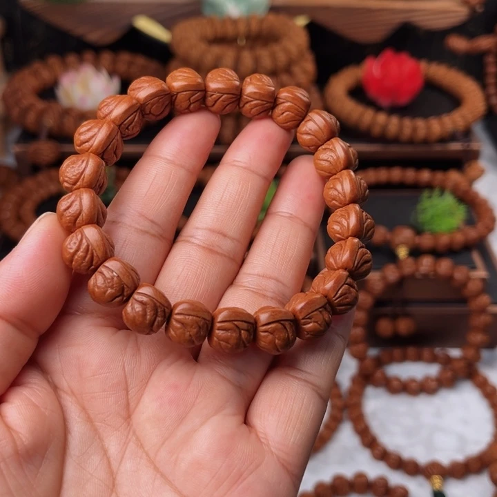 桃核吊坠玉龙脊手串12