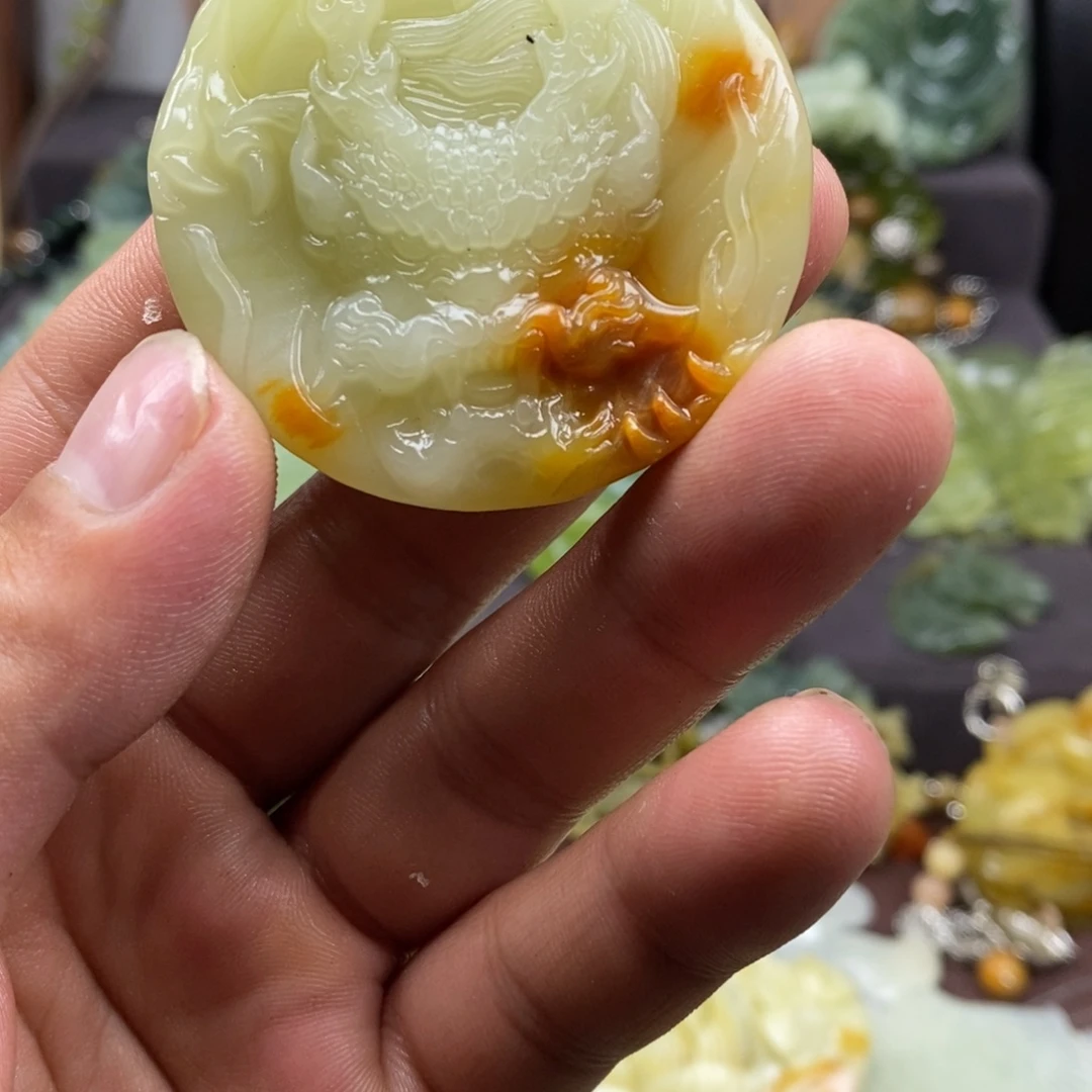 蛇纹石玉未镶嵌吊坠(不含链)