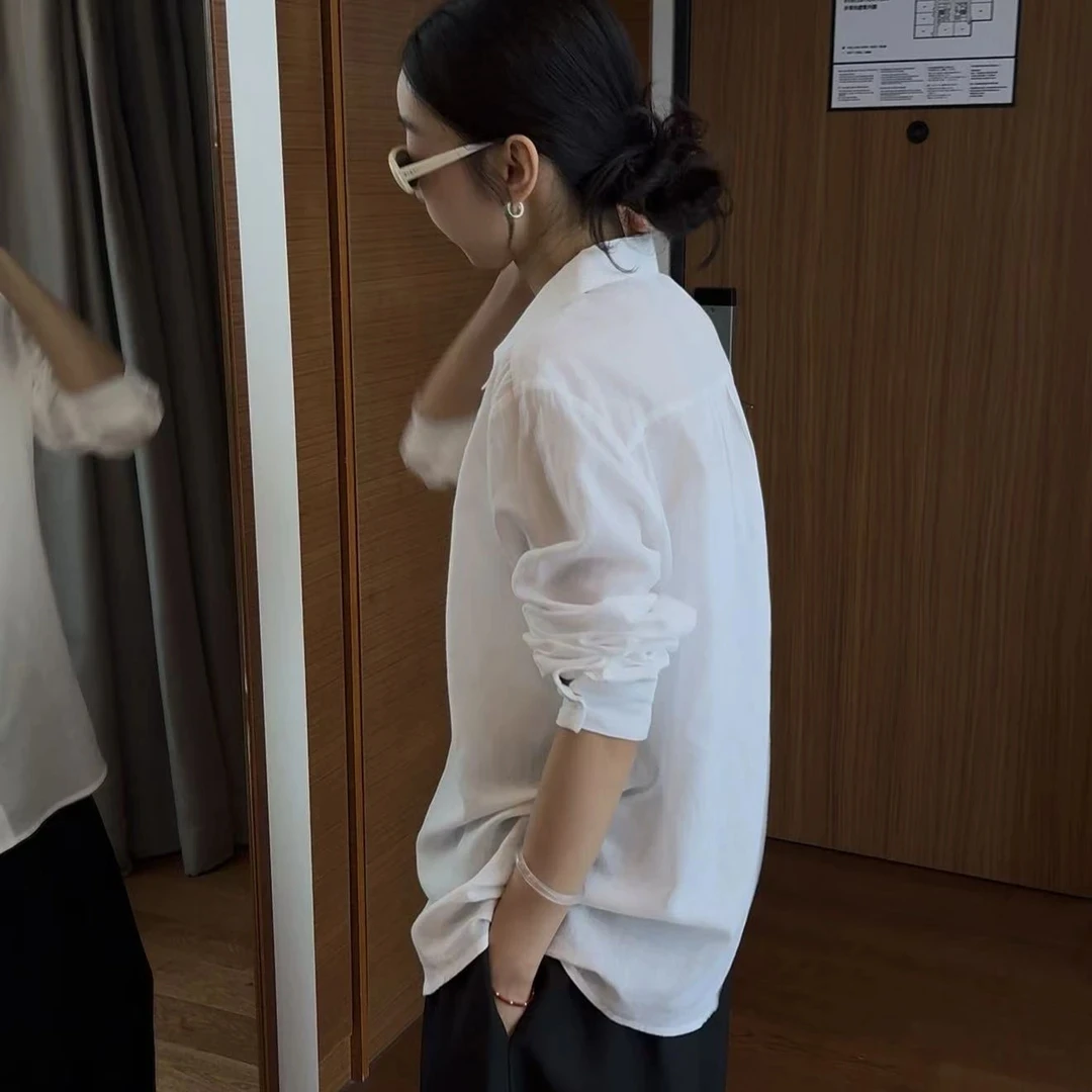 ｛귤 언니｝co自留薄款软感v翻领白衬衫