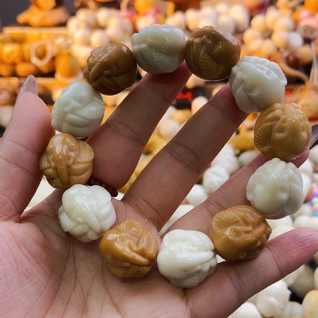 菩提根/象牙果手串小象