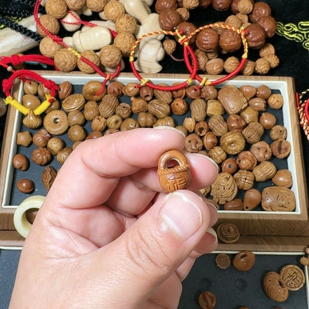 桃核把件~****~桃篮桃核