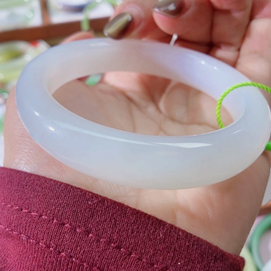 【闪购商品】未镶嵌手镯和田玉（白玉）