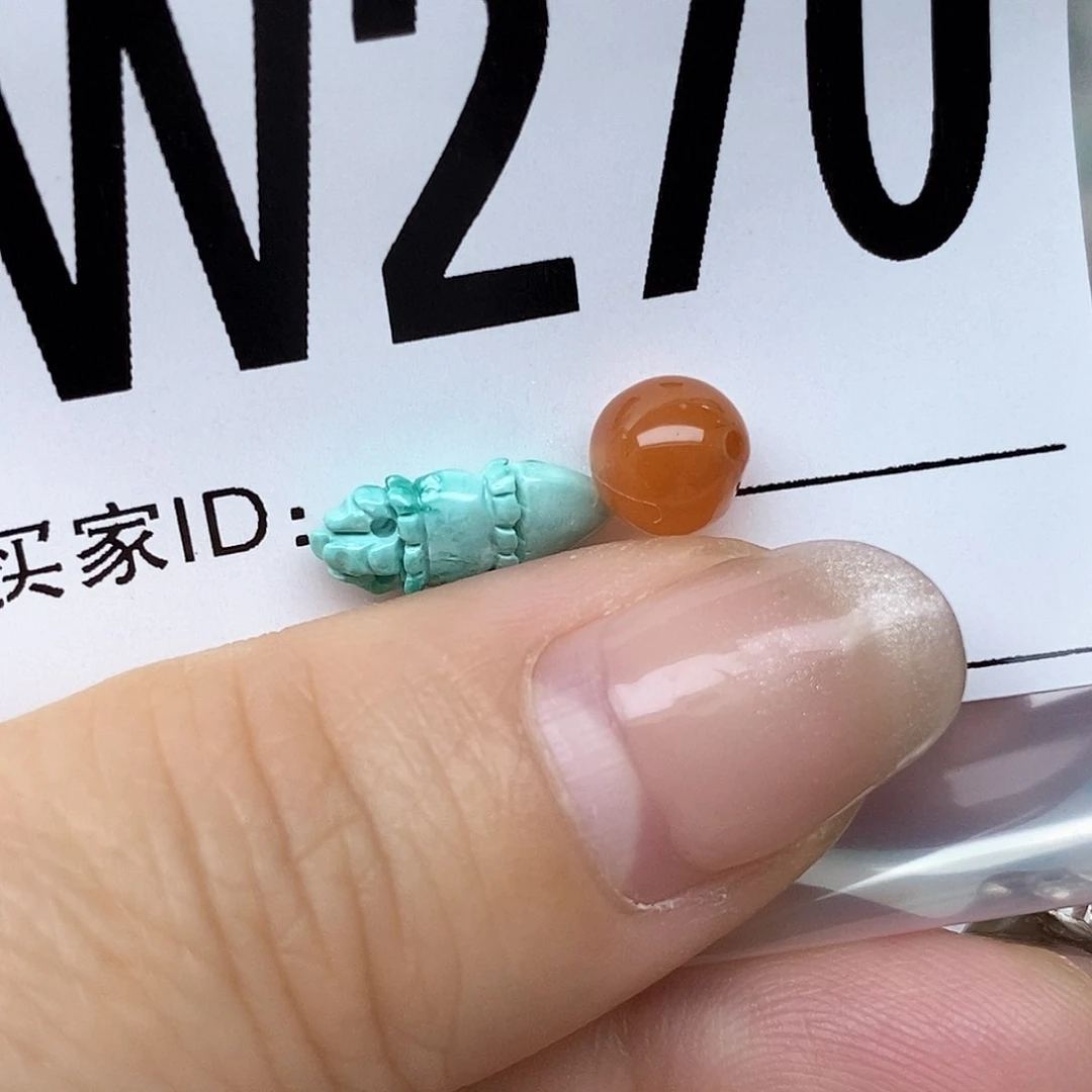 南红玛瑙配饰未镶嵌