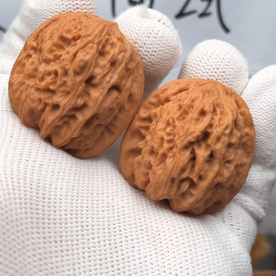 文玩核桃吊坠雨花石