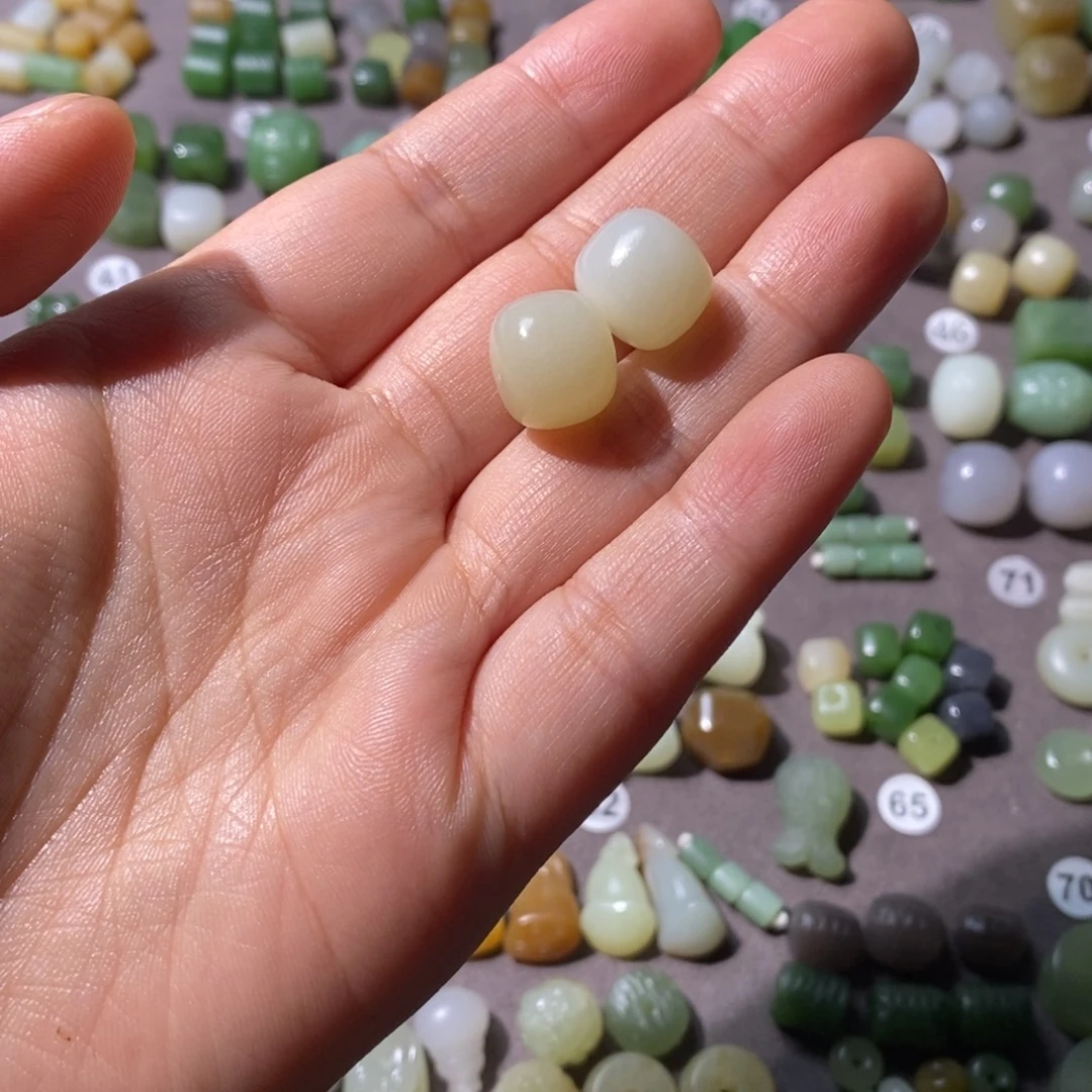 文***阁未镶嵌和田玉车挂