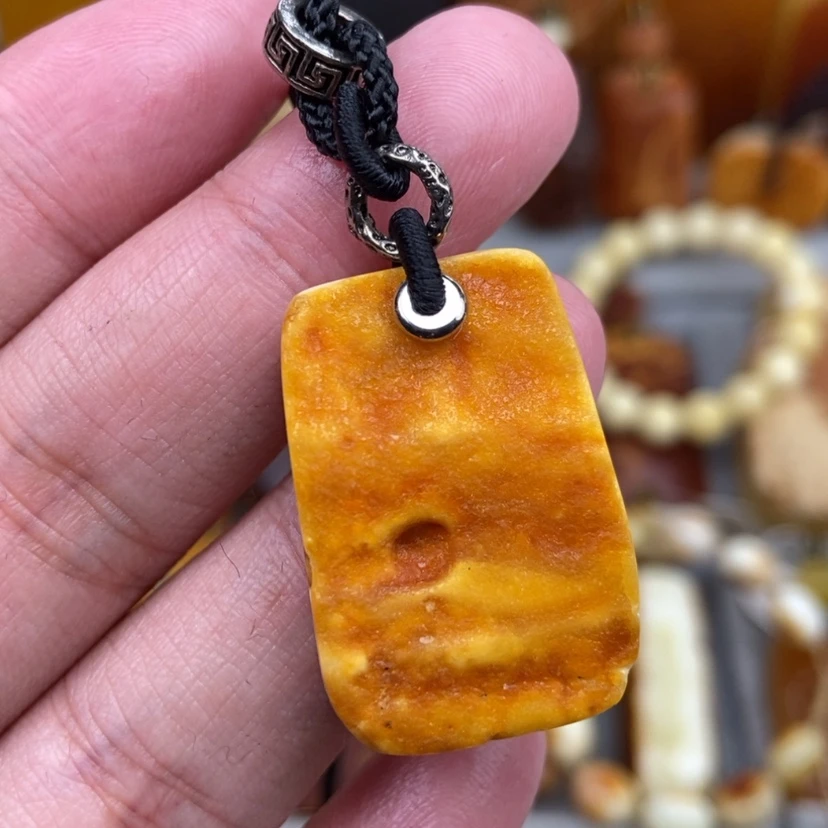 【闪购商品】未镶嵌颈饰琥珀