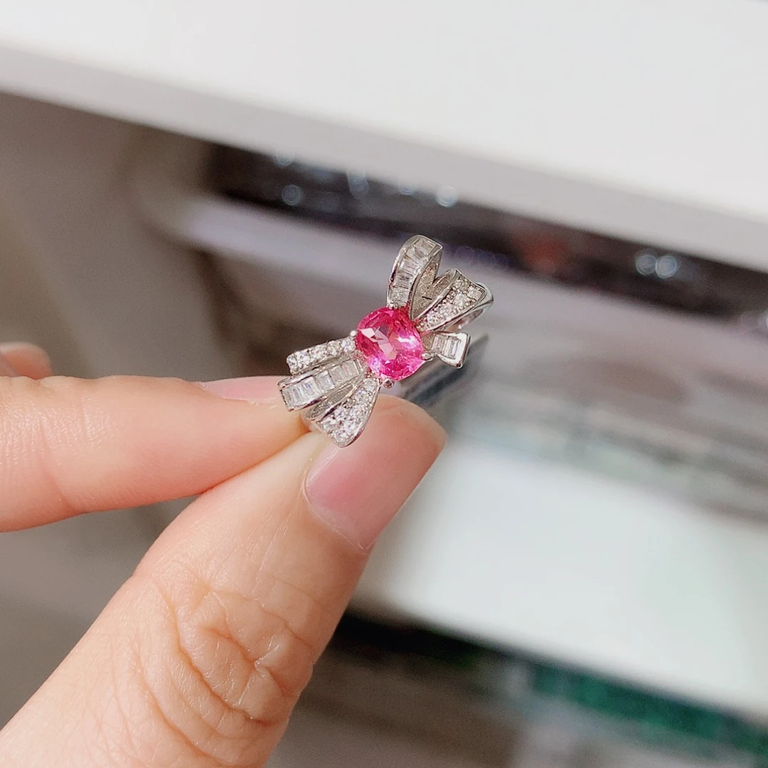 银S925镶嵌戒指尖晶石