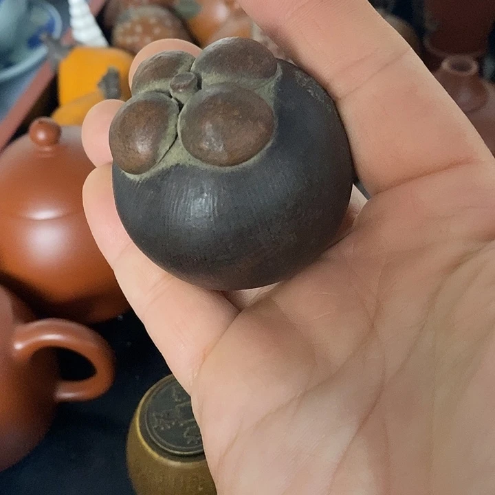 紫砂欢迎各位光临小店选购