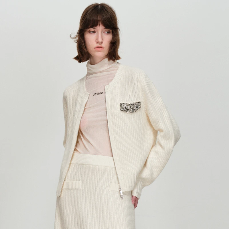 专柜新款U/TI尤缇2025春季米白色毛衫上衣绵羊毛双拉链亮片毛衣女