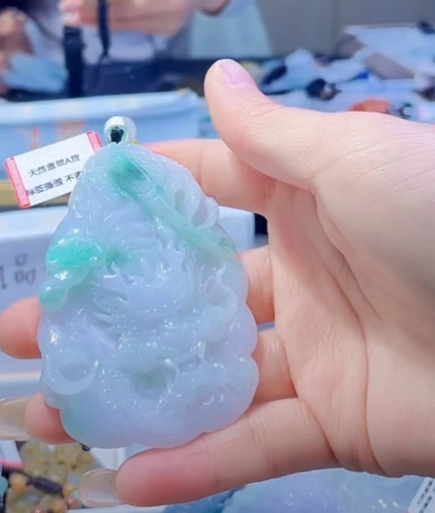 天然缅甸翡翠A货