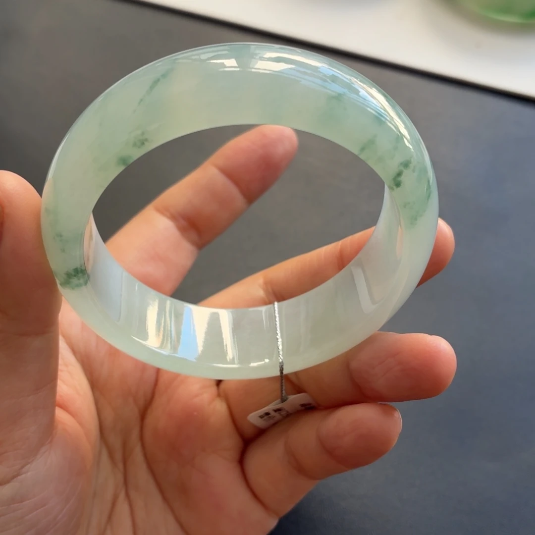 翡翠未镶嵌手镯天然