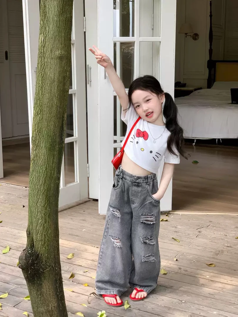 女童T恤2025夏季新款中小童2-7岁韩版修身儿童短袖 破洞牛仔裤