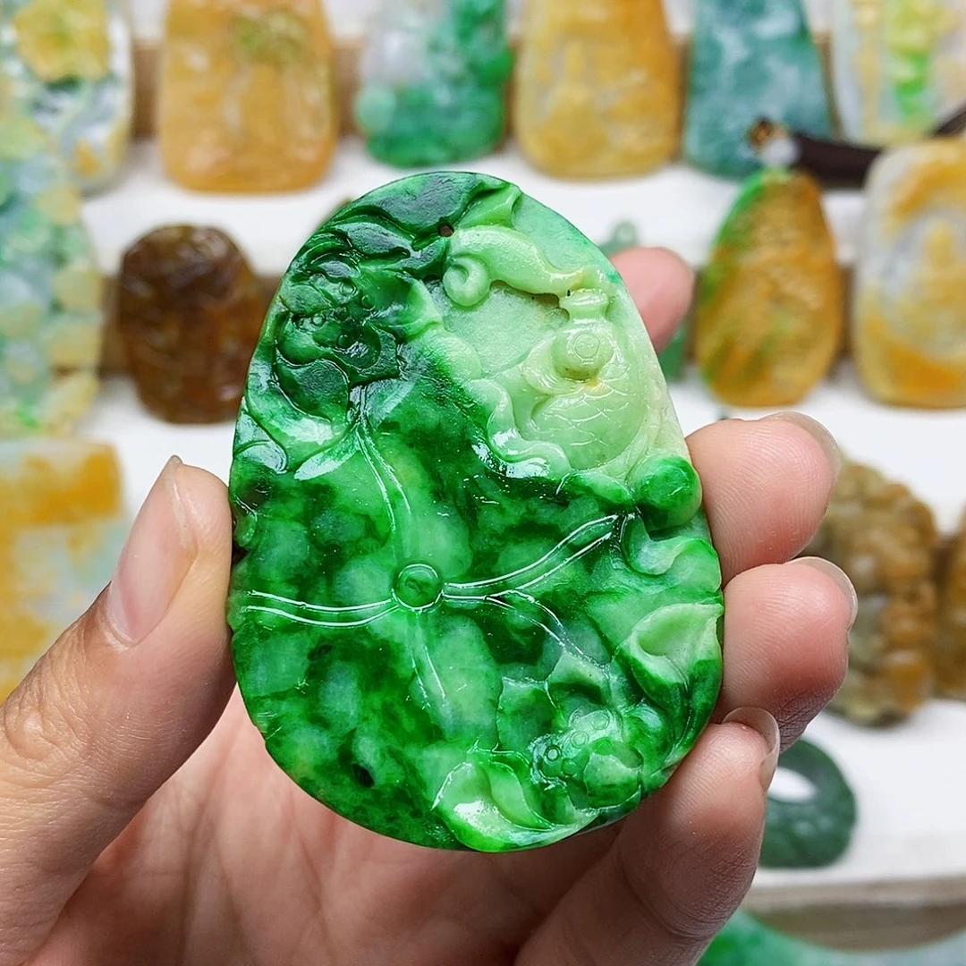 悦***悦定制翡翠未镶嵌天然翡翠A货