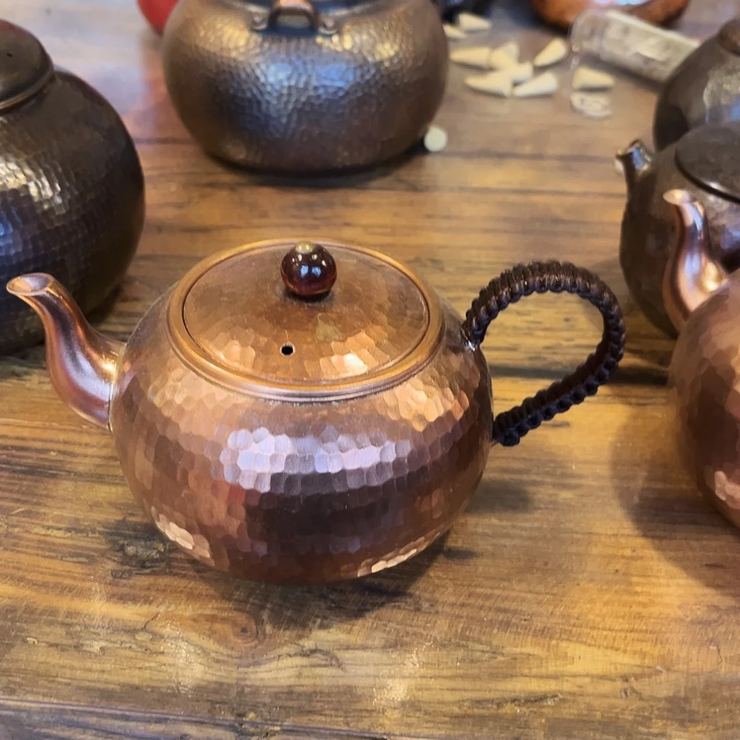 复古400泡壶手工锻打工艺