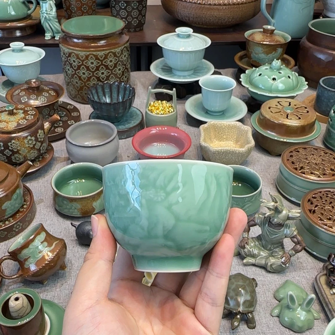 龙泉青瓷山水主人杯