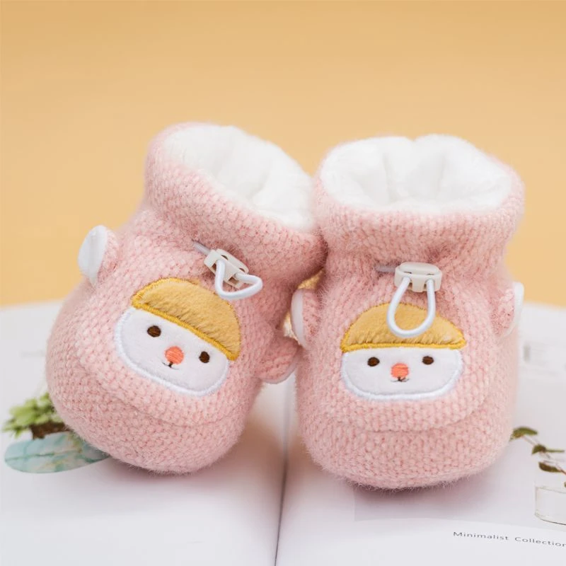 秋冬季婴幼儿护脚套0-10个月新生儿加绒加厚男女宝宝鞋子软底棉鞋