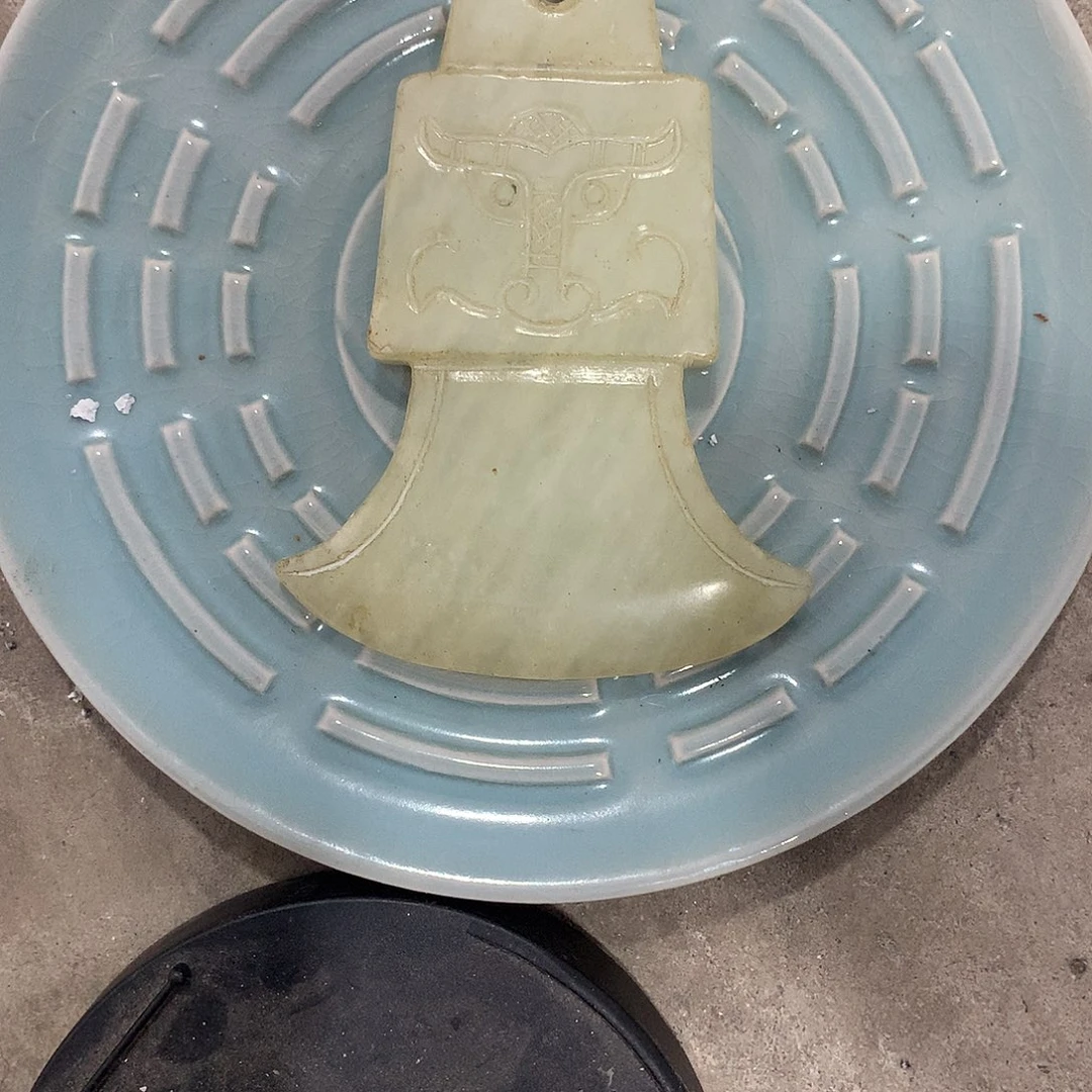 其他现代陶瓷工艺品