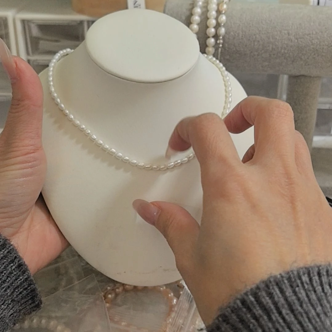 未镶嵌淡水珍珠颈饰