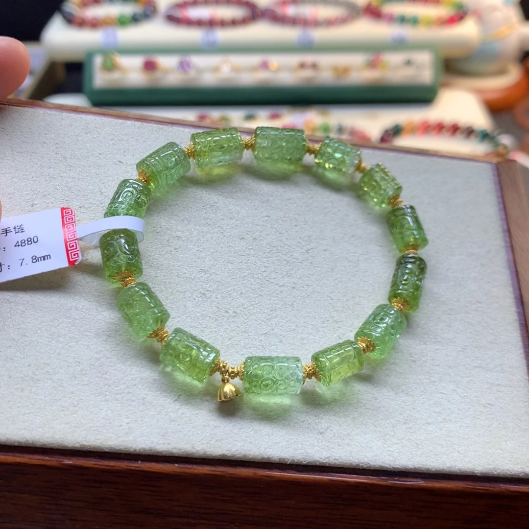 穆***子手链18K金镶嵌碧玺回纹珠手链