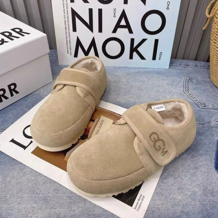 啄木鸟韩版高级感魔术贴一脚蹬防滑豆豆鞋2024时尚百搭网红毛毛鞋