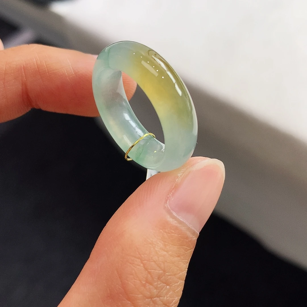 翡翠未镶嵌戒指14号