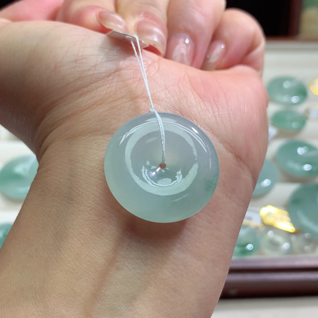 颈饰未镶嵌翡翠天然翡翠