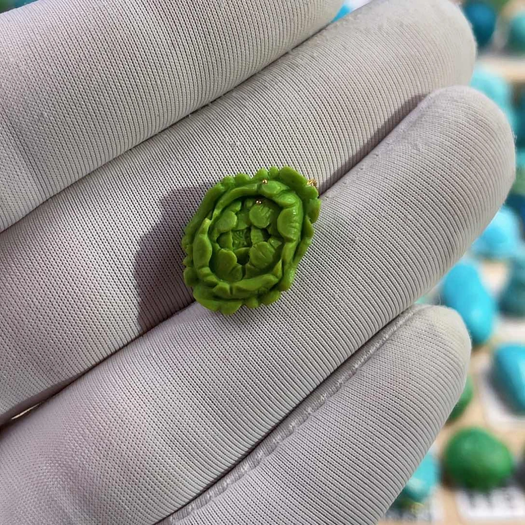 未镶嵌绿松石珠宝奇石