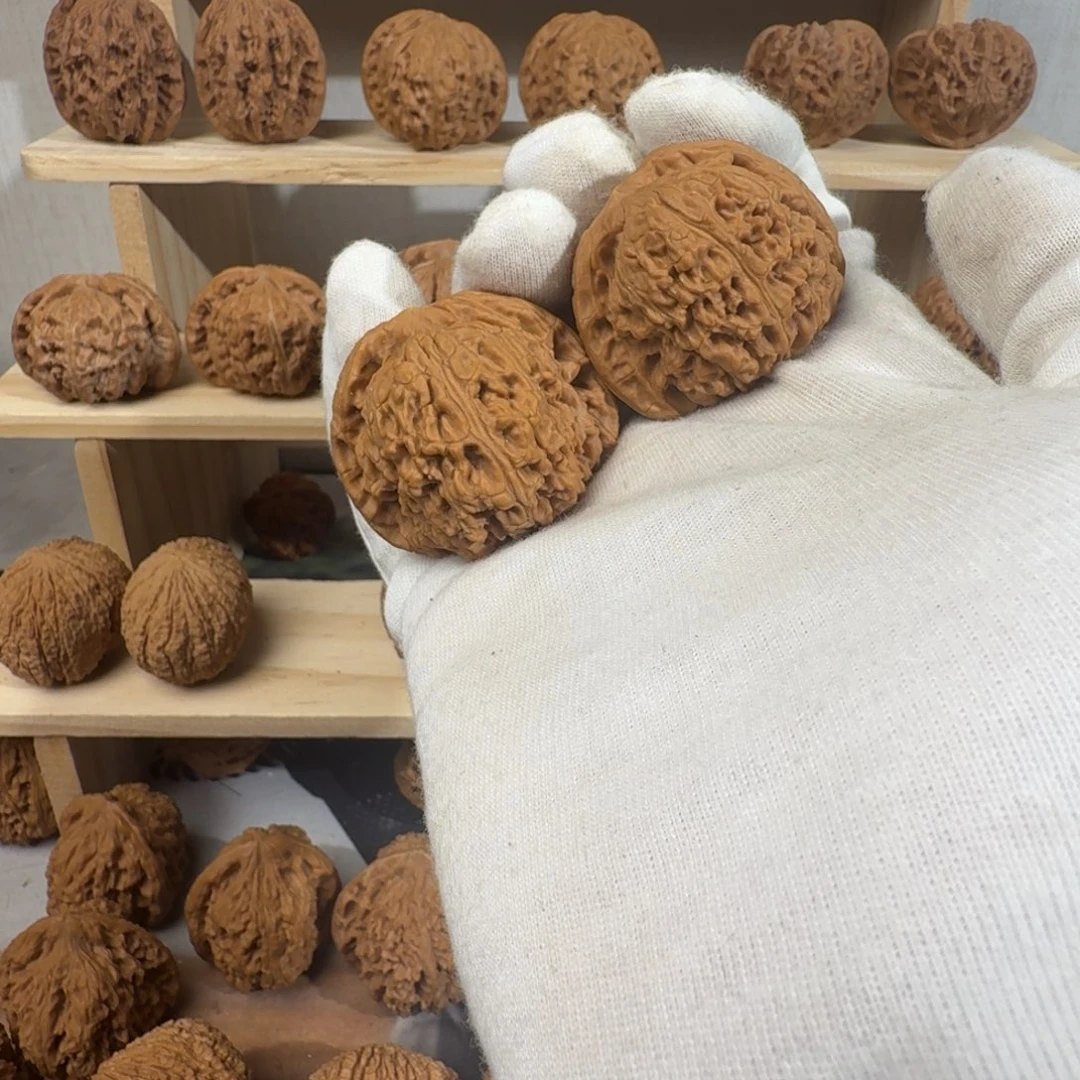 吊坠文玩核桃全品球疆