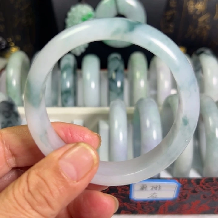 翡翠未镶嵌手镯天然