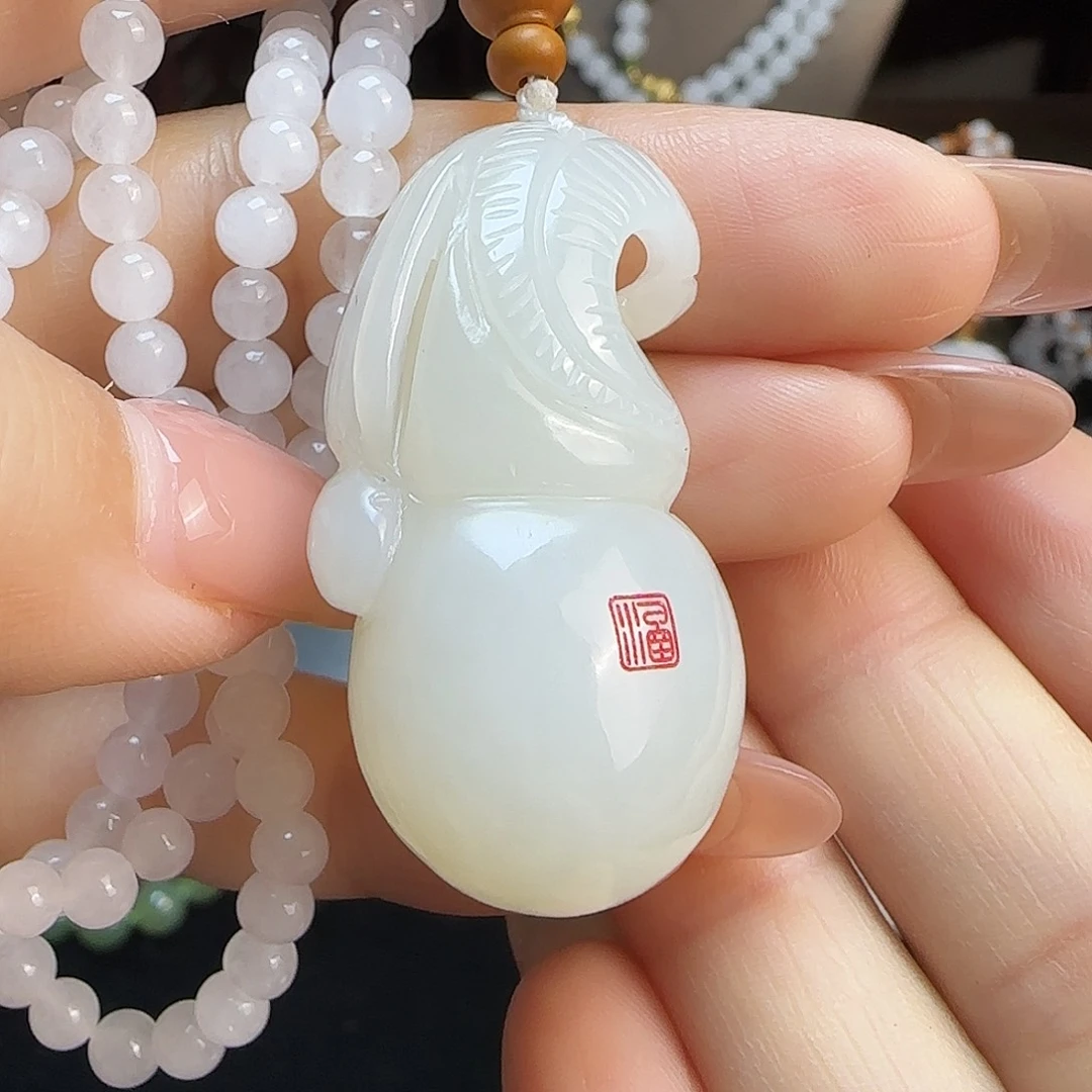 和田玉未镶嵌颈饰定制发货