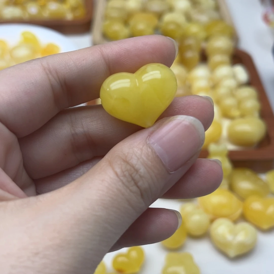 【闪购商品】未镶嵌蜜蜡裸石方****吃定制