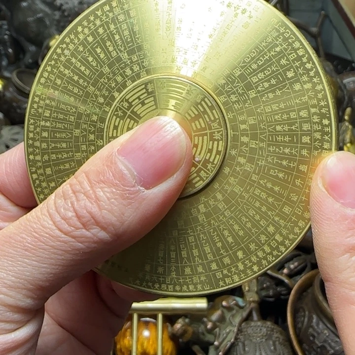 铜器把玩摆件链接