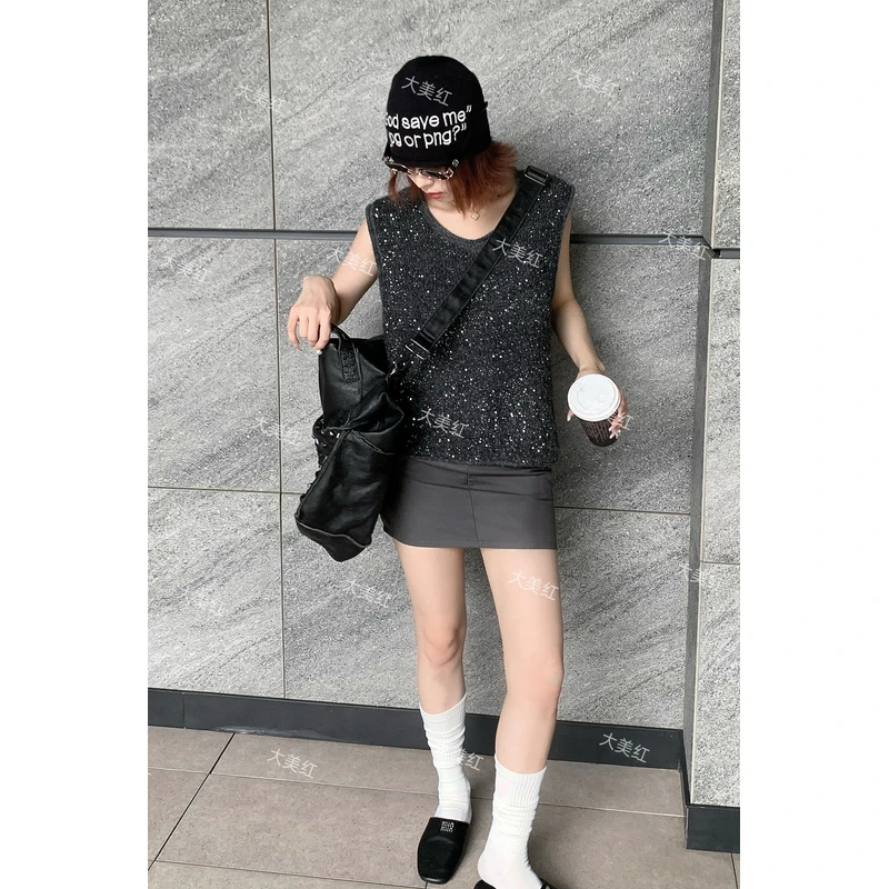 【2025新款】暗夜星芒亮片背心重工设计感辣妹时尚无袖