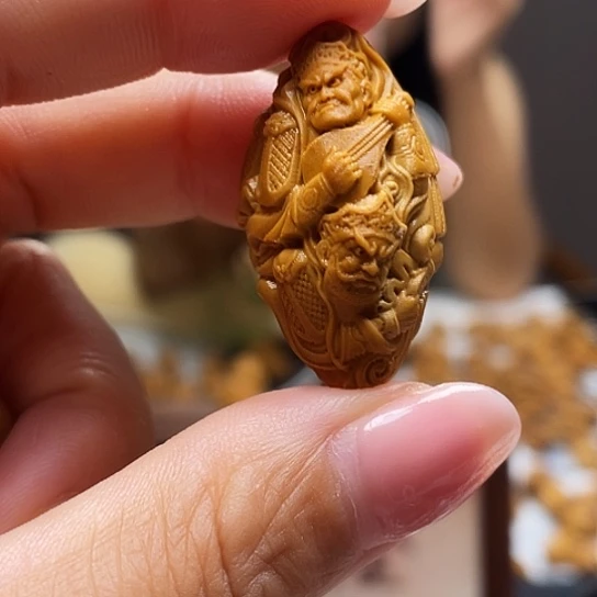 橄榄核是由橄榄油