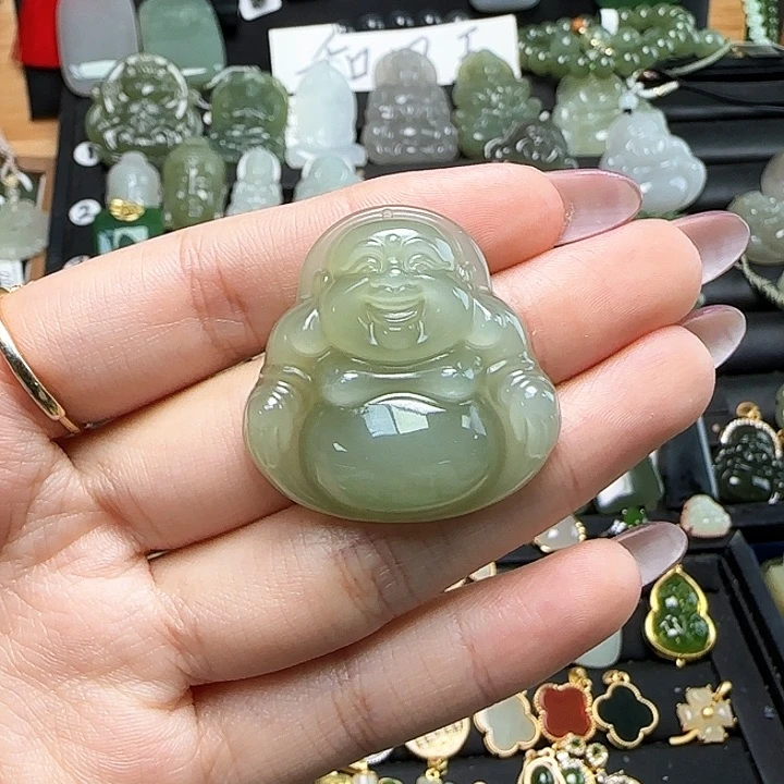 颈饰未镶嵌和田玉卡35