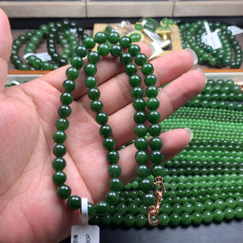 【闪购商品】颈饰未镶嵌和田玉（碧玉）卡8