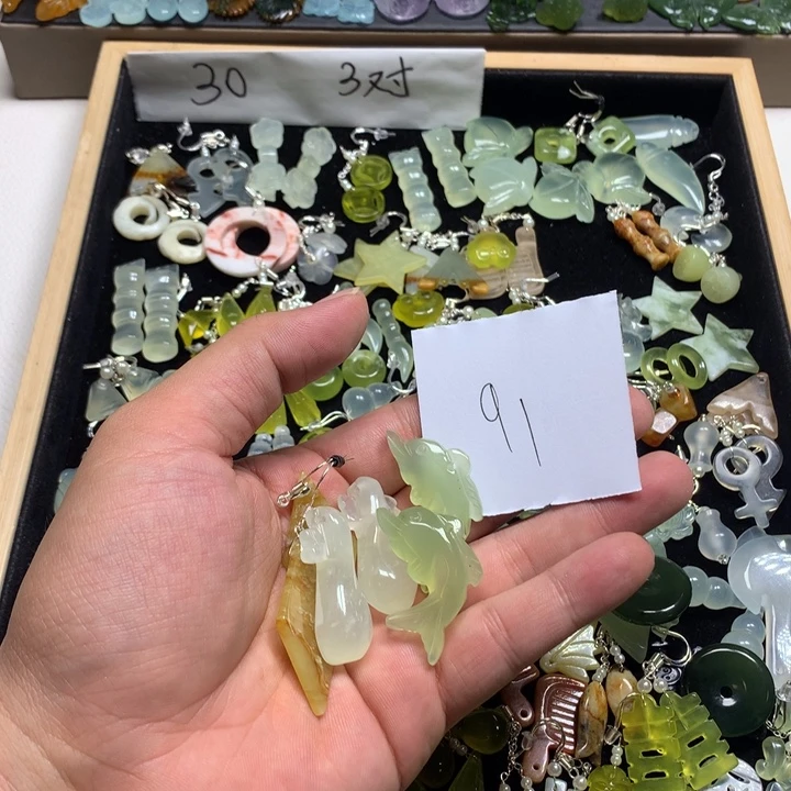 狐***吖蛇纹石玉合金发夹