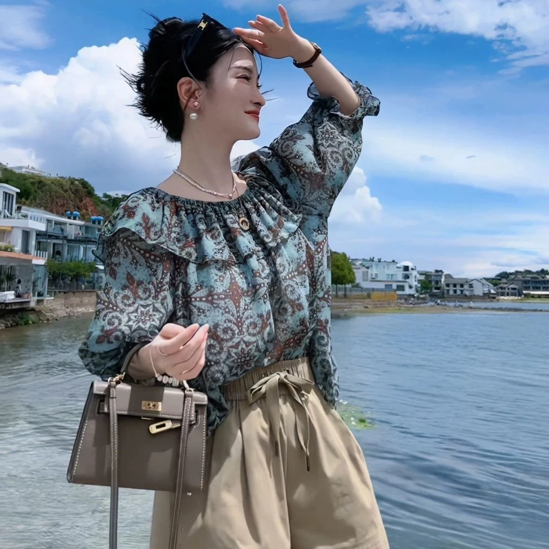 港味复古chic印花泡泡袖上衣女2025年新款荷叶边娃娃领短袖衬衫潮