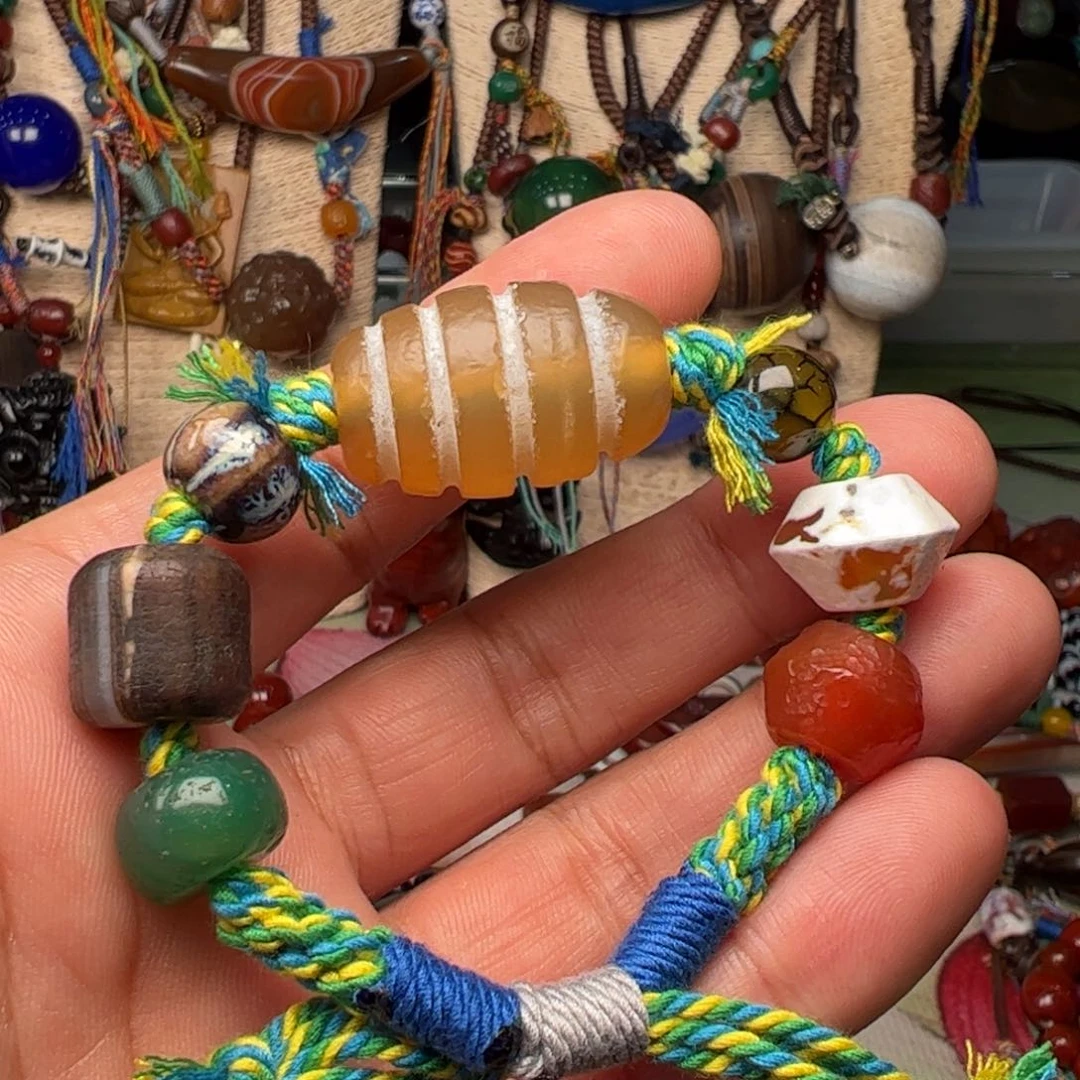 玛瑙/玉髓颈饰未镶嵌