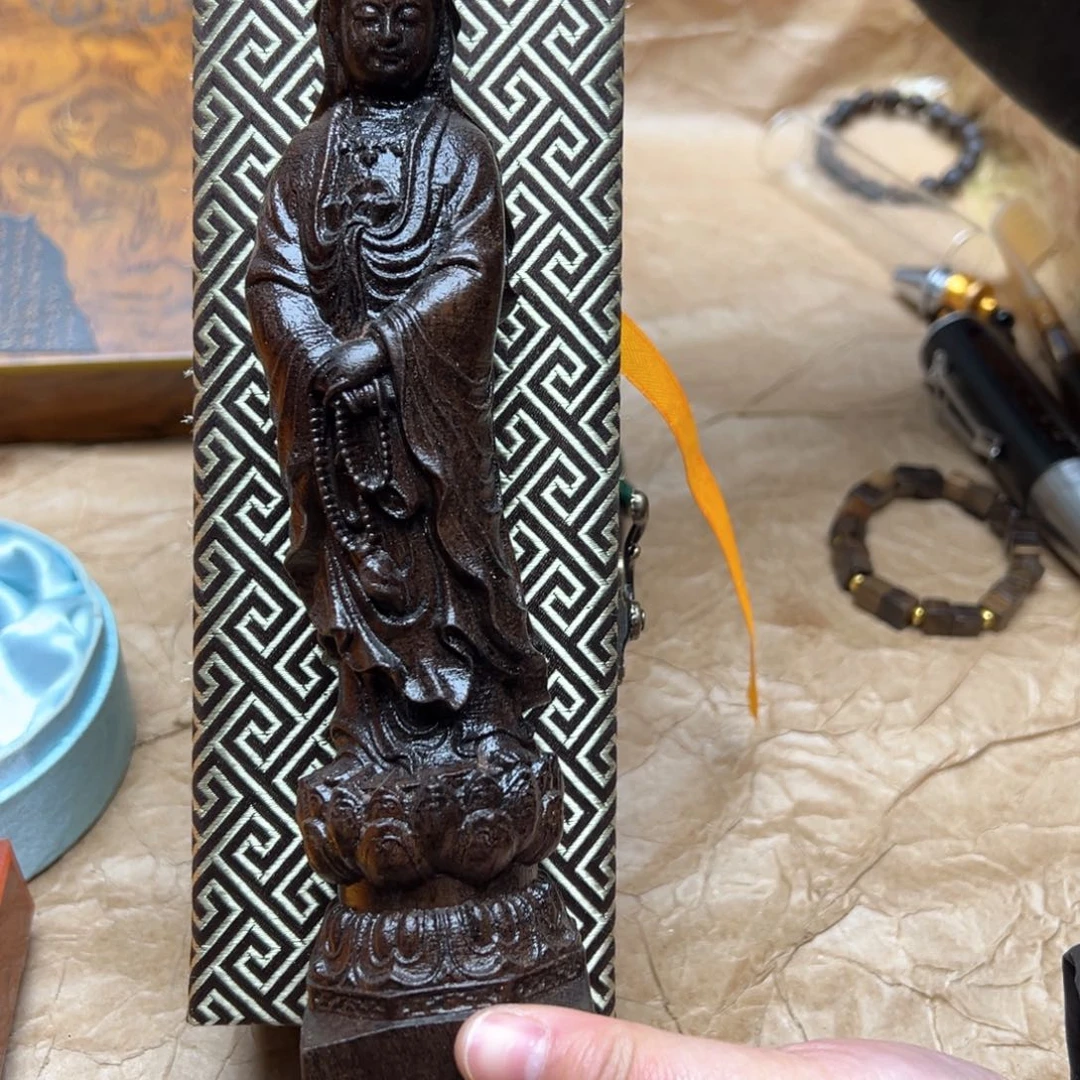 大叶紫檀（黑酸枝木类）