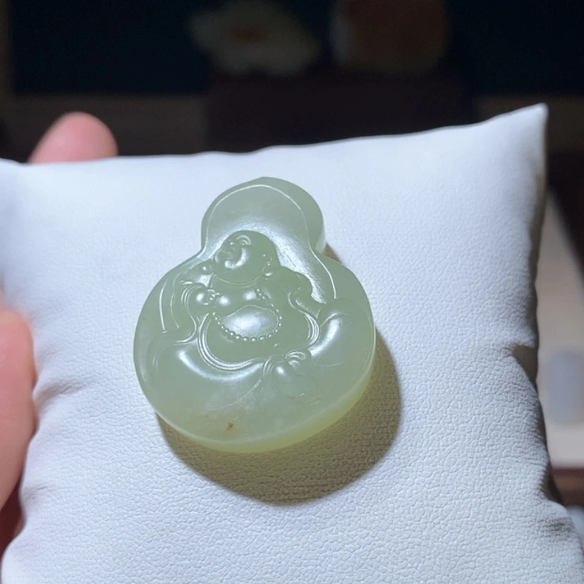 【闪购商品】颈饰未镶嵌和田玉